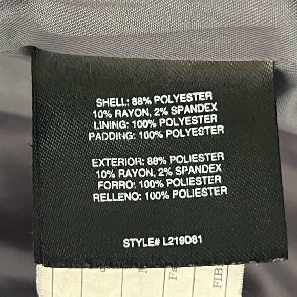 LondonFog Boys warm coat w/ hood Size 8 wrist buttons worn shown in pictures - Picture 9 of 12